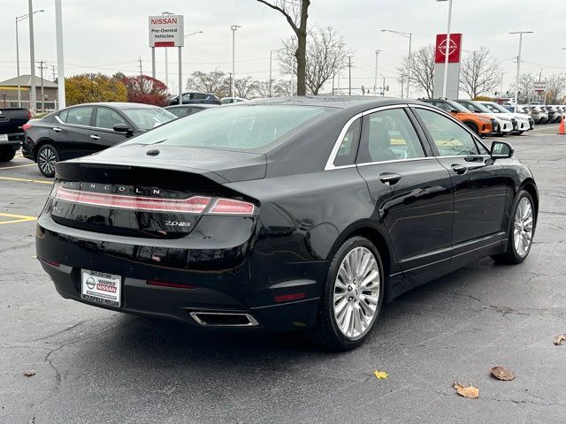 2016 Lincoln MKZ Base