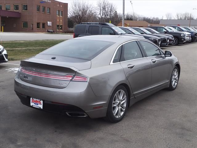 2016 Lincoln MKZ Base