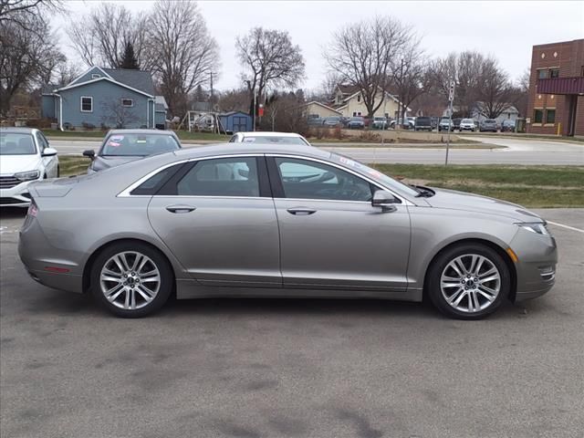 2016 Lincoln MKZ Base