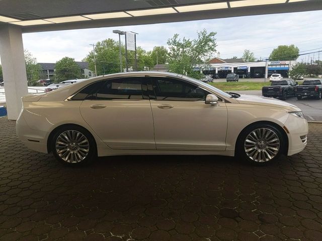 2016 Lincoln MKZ Base
