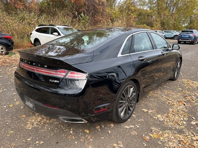 2016 Lincoln MKZ Base