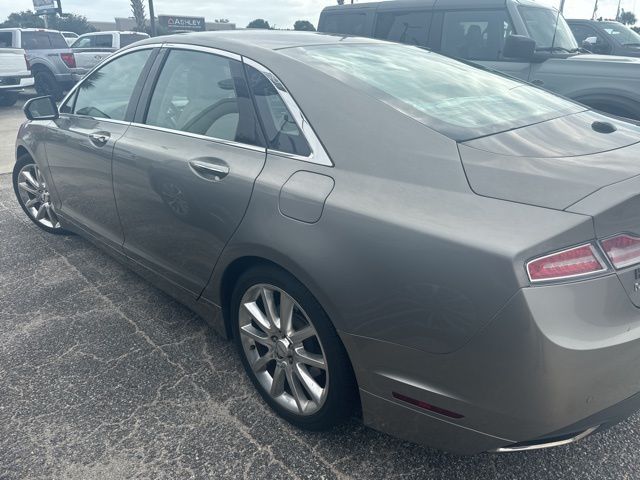 2016 Lincoln MKZ Base