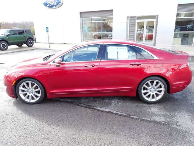 2016 Lincoln MKZ Base