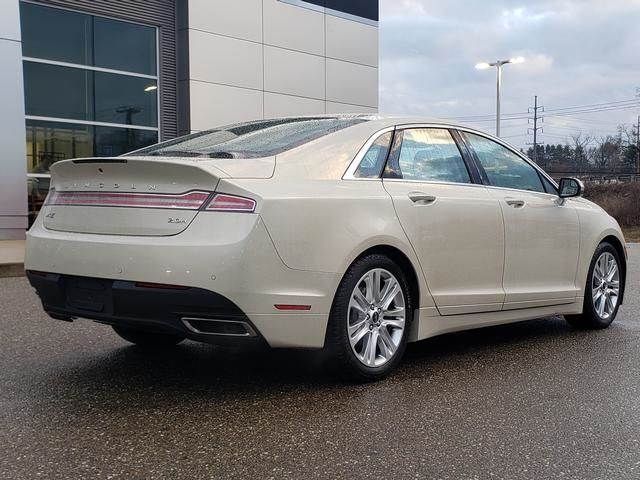 2016 Lincoln MKZ Hybrid Base