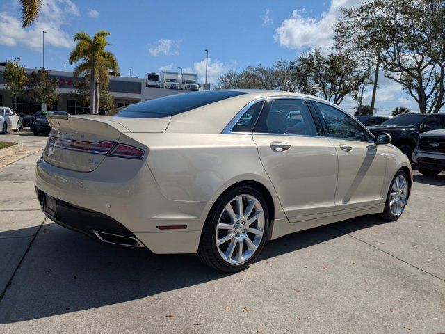 2016 Lincoln MKZ Hybrid Base