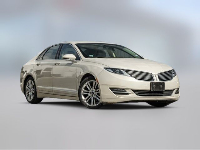 2016 Lincoln MKZ Hybrid Base