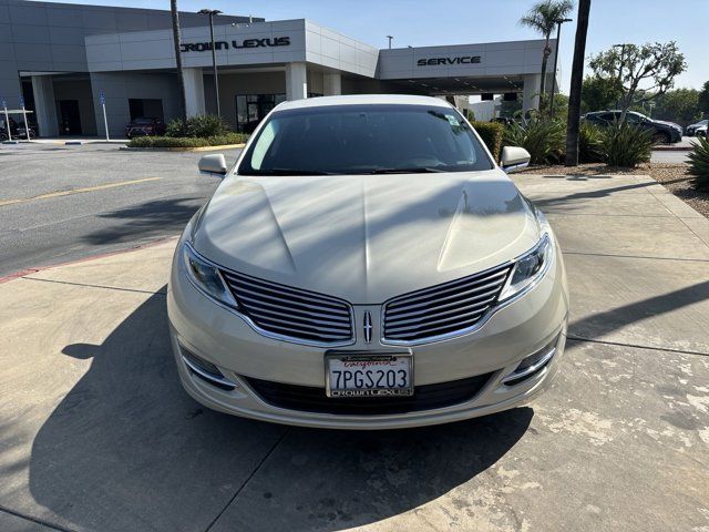 2016 Lincoln MKZ Hybrid Base