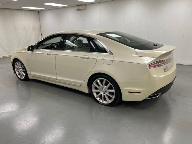 2016 Lincoln MKZ Hybrid Base