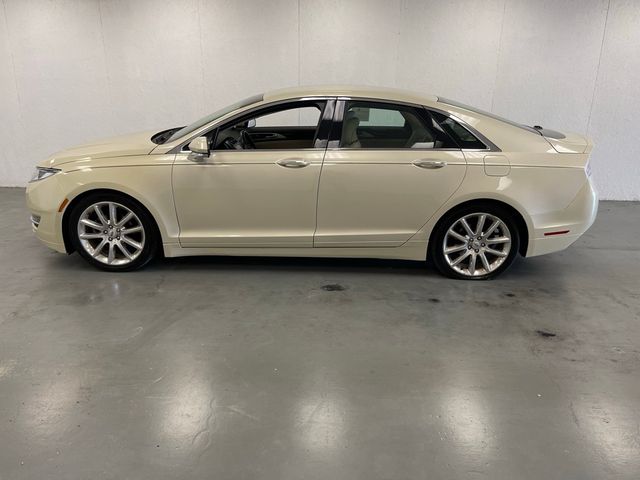 2016 Lincoln MKZ Hybrid Base