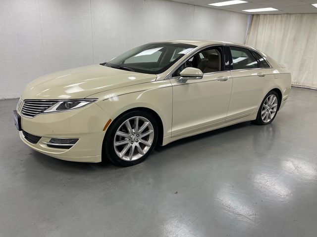 2016 Lincoln MKZ Hybrid Base