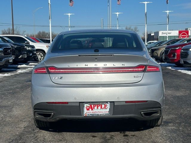 2016 Lincoln MKZ Hybrid Base