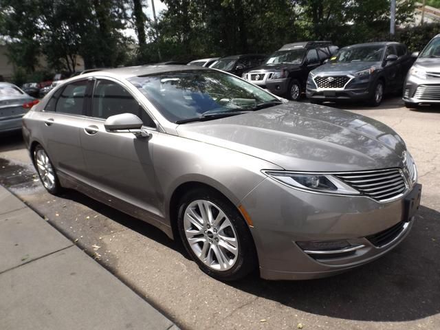 2016 Lincoln MKZ Base