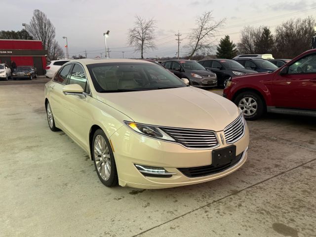 2016 Lincoln MKZ Base