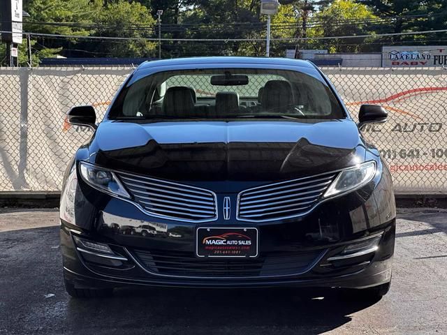 2016 Lincoln MKZ Base