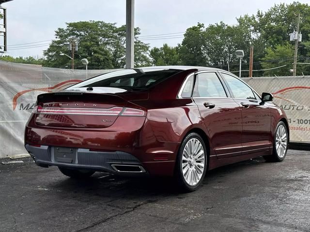 2016 Lincoln MKZ Base