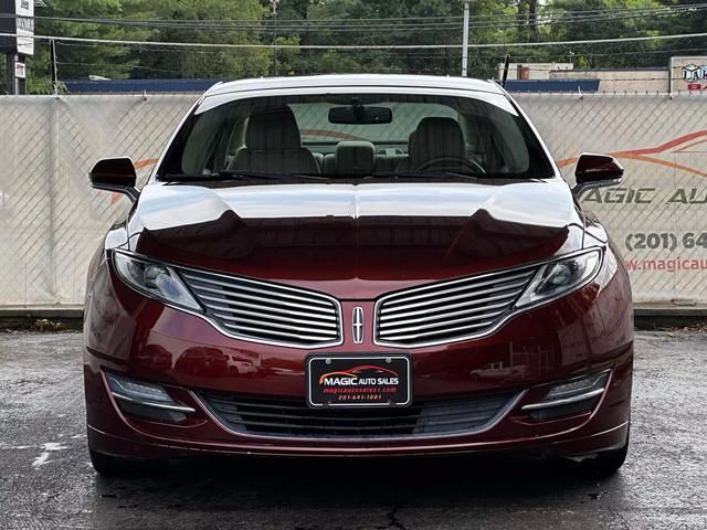 2016 Lincoln MKZ Base