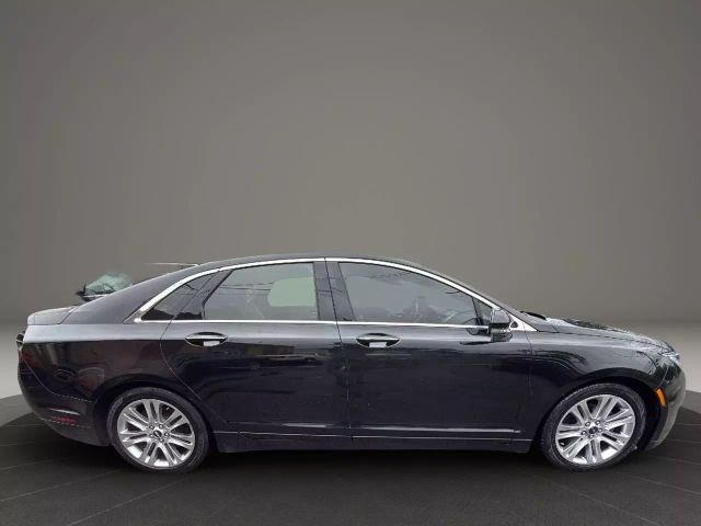 2016 Lincoln MKZ Base
