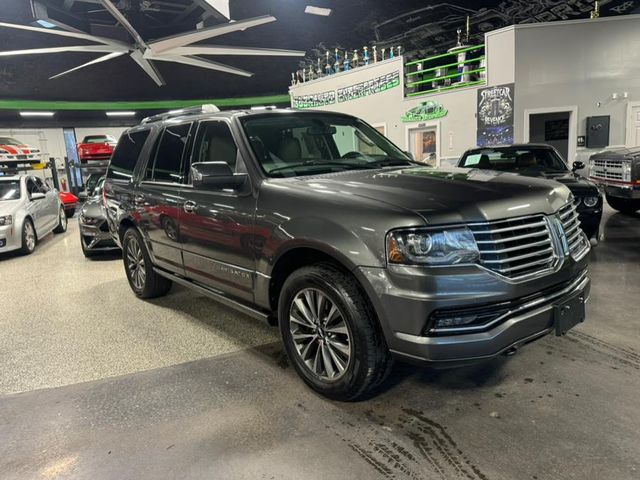 2016 Lincoln Navigator Select