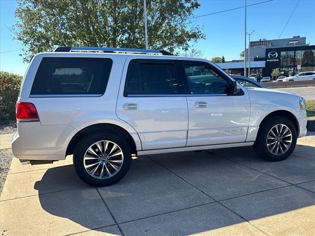 2016 Lincoln Navigator Select