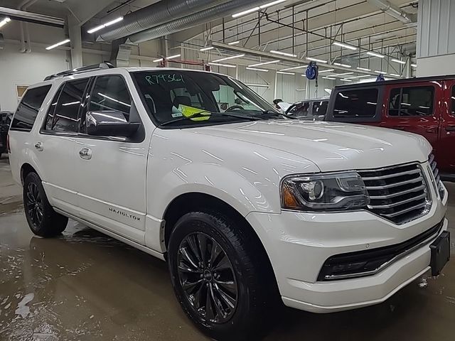 2016 Lincoln Navigator Select