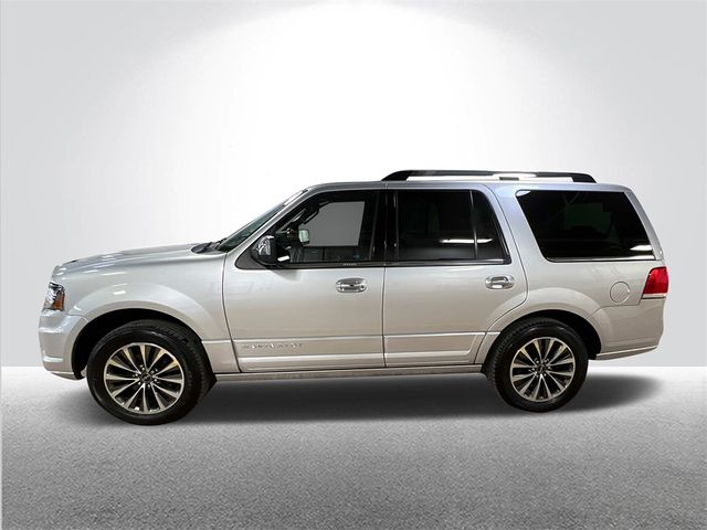 2016 Lincoln Navigator Select