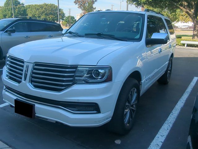 2016 Lincoln Navigator Select