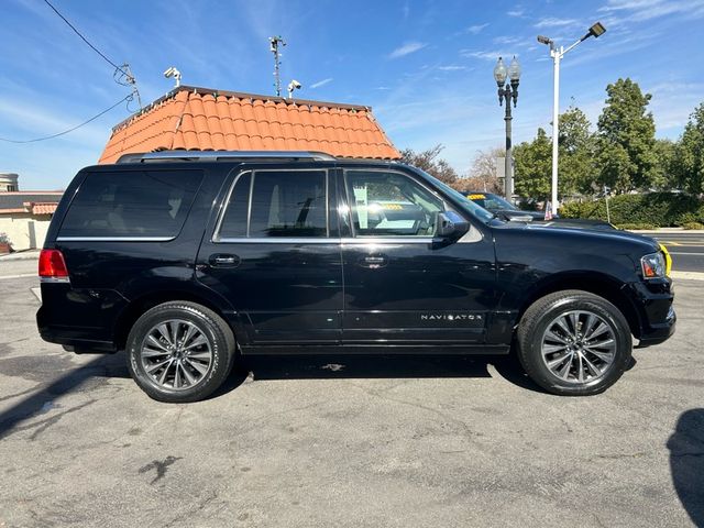 2016 Lincoln Navigator Select