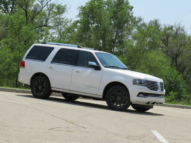 2016 Lincoln Navigator Select