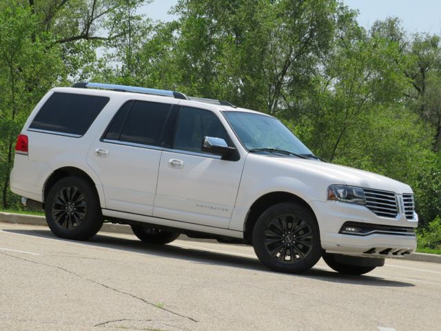 2016 Lincoln Navigator Select