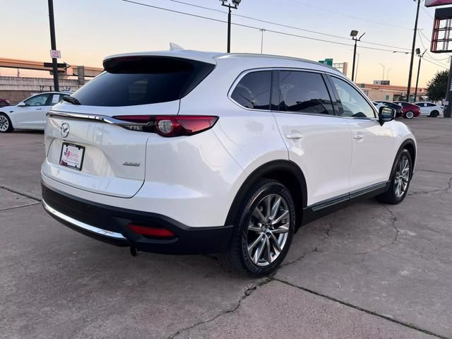 2016 Mazda CX-9 Signature