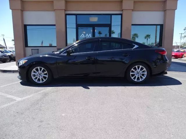 2016 Mazda Mazda6 i Sport