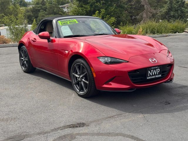 2016 Mazda MX-5 Miata Grand Touring