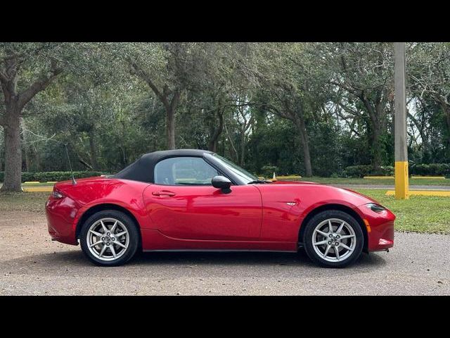 2016 Mazda MX-5 Miata Sport