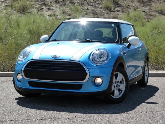 2016 MINI Cooper Hardtop Base