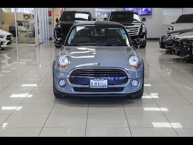 2016 MINI Cooper Hardtop Base