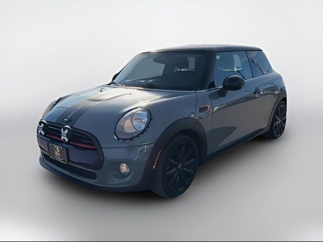 2016 MINI Cooper Hardtop Base