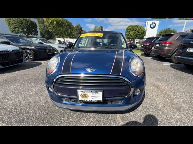 2016 MINI Cooper Hardtop Base