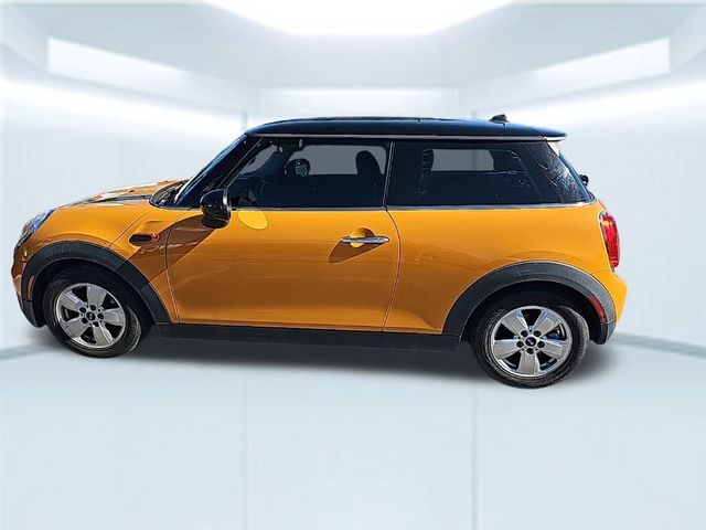 2016 MINI Cooper Hardtop Base