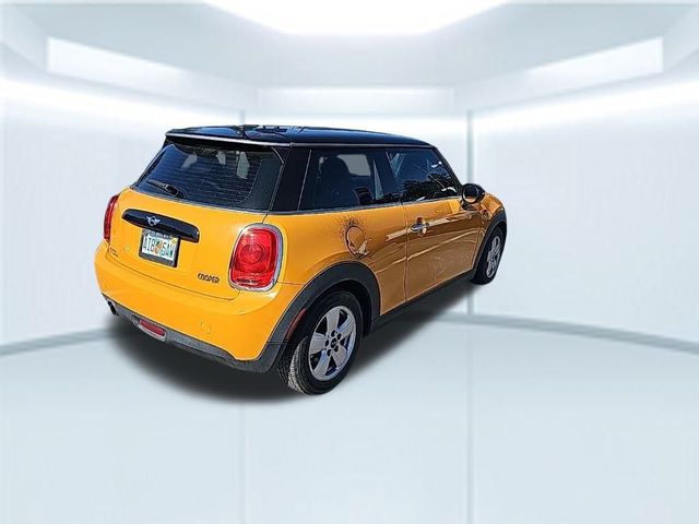 2016 MINI Cooper Hardtop Base