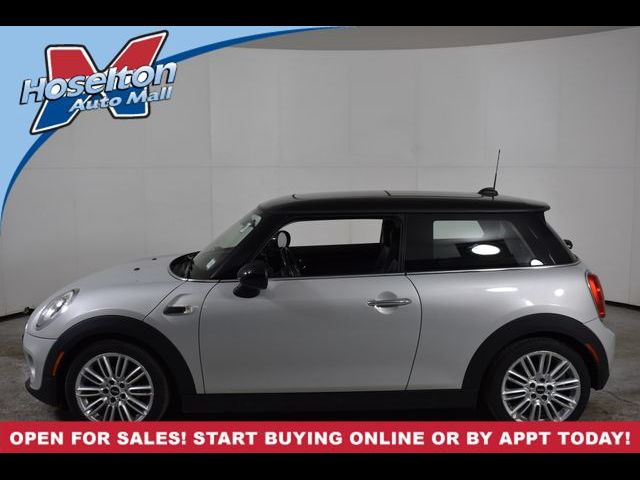 2016 MINI Cooper Hardtop Base