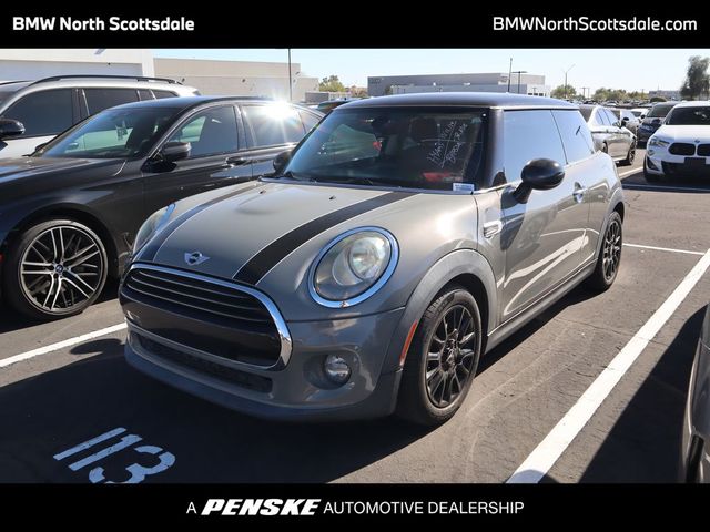 2016 MINI Cooper Hardtop Base