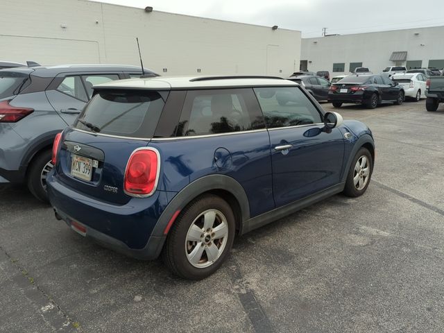 2016 MINI Cooper Hardtop Base