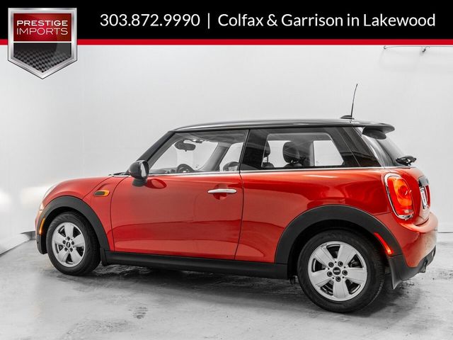 2016 MINI Cooper Hardtop Base