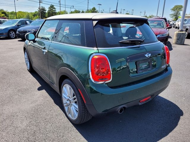 2016 MINI Cooper Hardtop Base