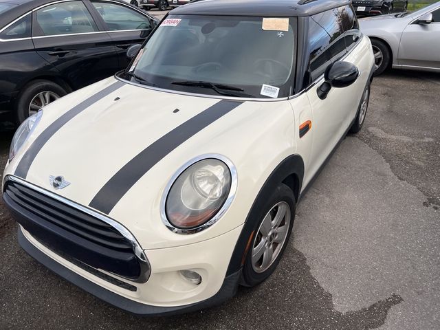 2016 MINI Cooper Hardtop Base