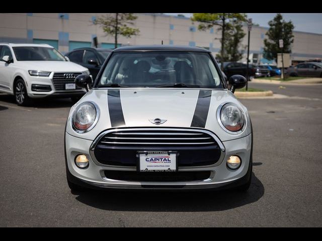 2016 MINI Cooper Hardtop Base