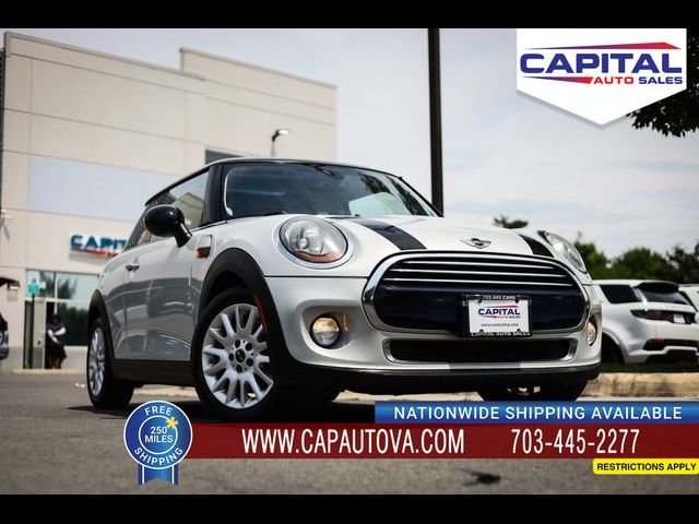 2016 MINI Cooper Hardtop Base