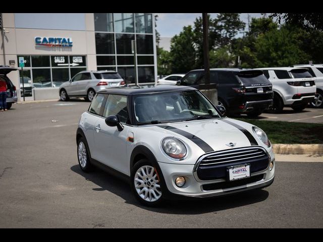 2016 MINI Cooper Hardtop Base