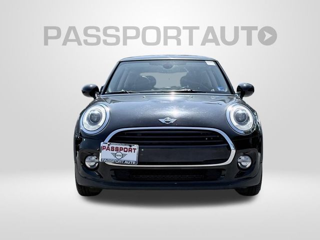 2016 MINI Cooper Hardtop Base