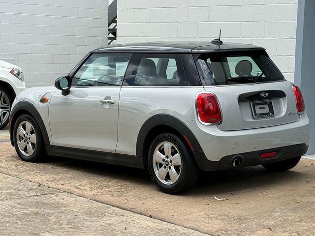 2016 MINI Cooper Hardtop Base